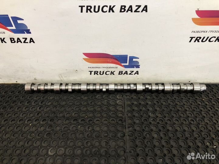 Распредвал клапанный Volvo VNL