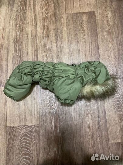 Зимний комбинезон для маленькой собаки