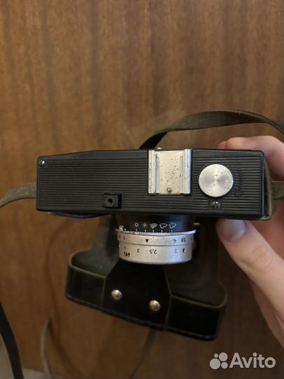 Советский пленочный фотоаппарат Смена-8м