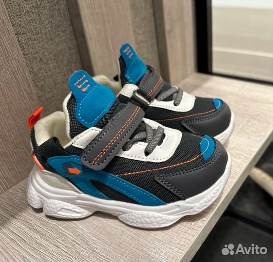 Кроссовки 21 размер