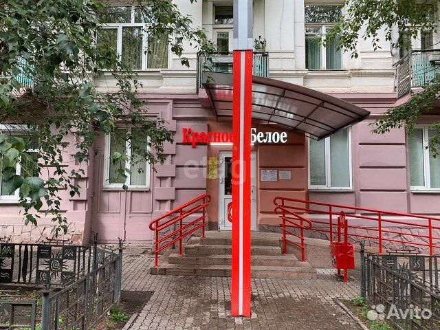 Сотрудник торгового зала