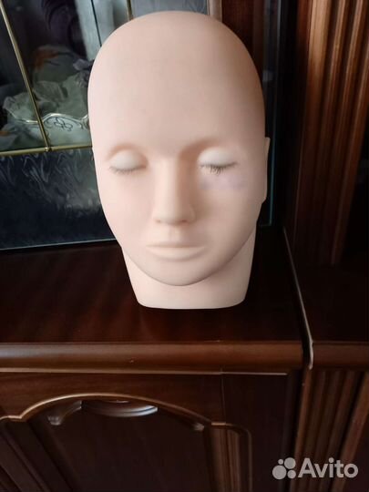 Манекен для наращивания ресниц