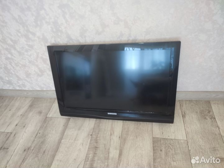 Телевизор samsung