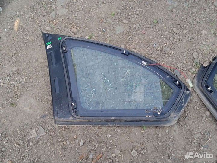 Стекло багажника Chevrolet Captiva