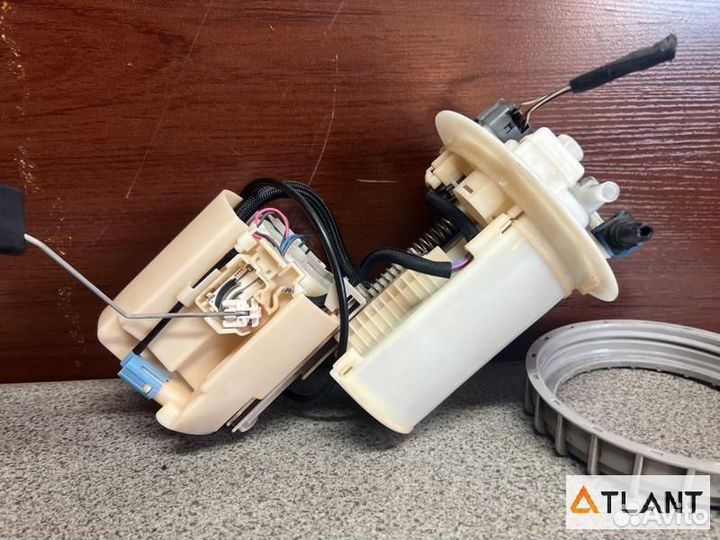 Бензонасос toyota prius