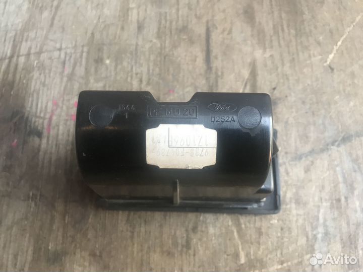 Пепельница передняя Ford Mondeo Форд Мондео