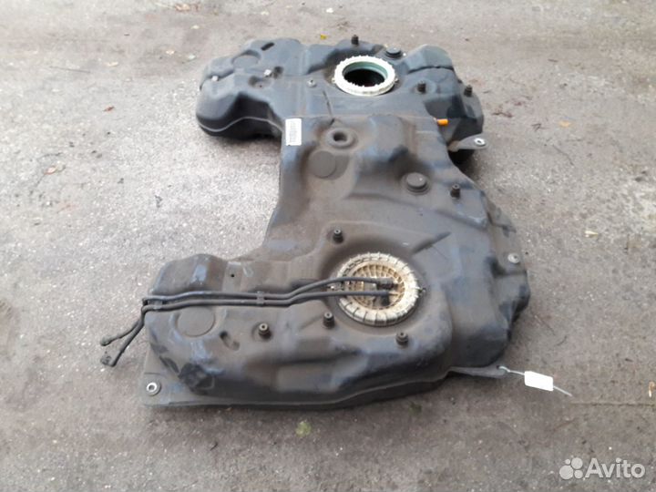 Бак топливный Mercedes X164 A1644700801