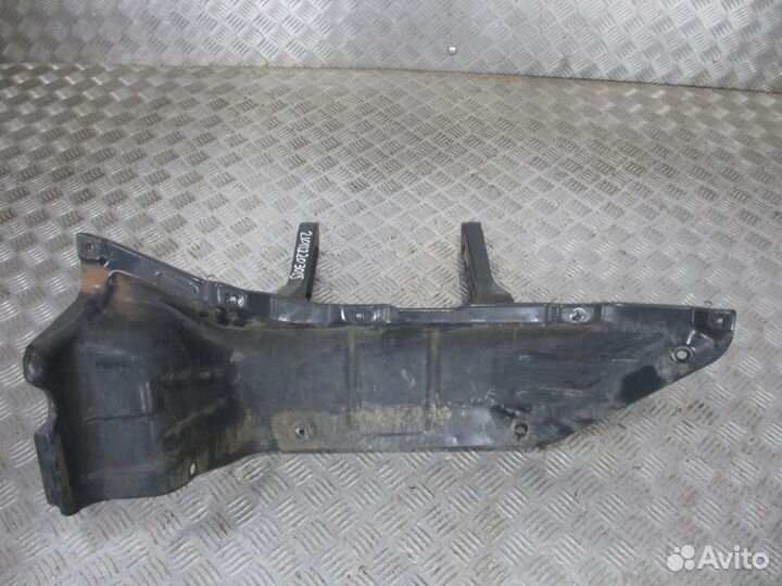 Кронштейн ступени левый Scania 1426109