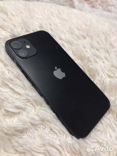 iPhone 12, 64 ГБ