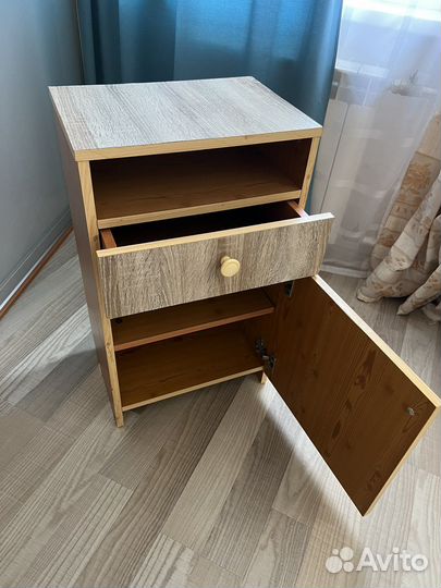 Тумба прикроватная