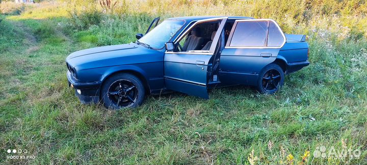 BMW 3 серия 2.4 МТ, 1987, 300 000 км