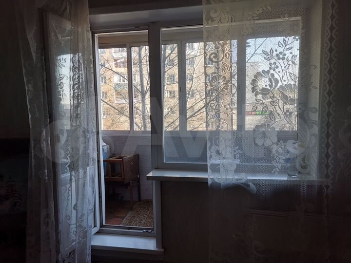 2-к. квартира, 50 м², 2/10 эт.