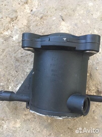 Корпус топливного фильтра Peugeot 406 8B XUD9TE