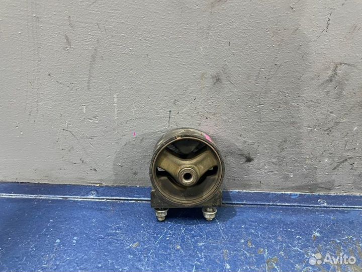 Подушка двигателя передняя Suzuki Sx4 YB YA