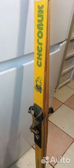 Лыжи беговые деревянные 145 см