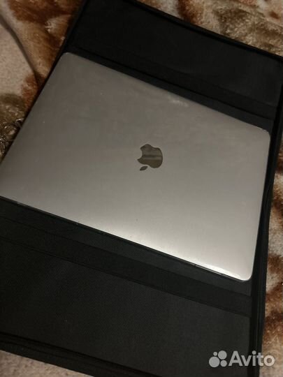 Macbook pro 13 2022