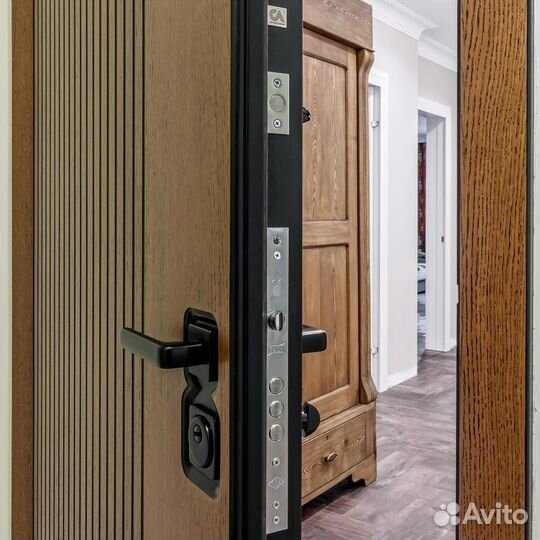 Дверь железная уличная с установкой