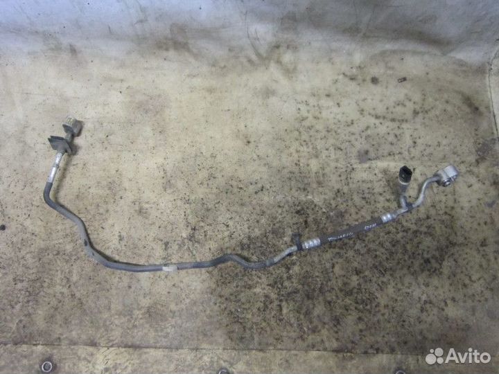 Трубка кондиционера VW Touareg 2002-2010 (7L082074