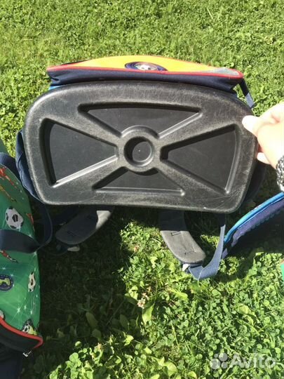 Школьный рюкзак со спортивной сумкой и пеналами De