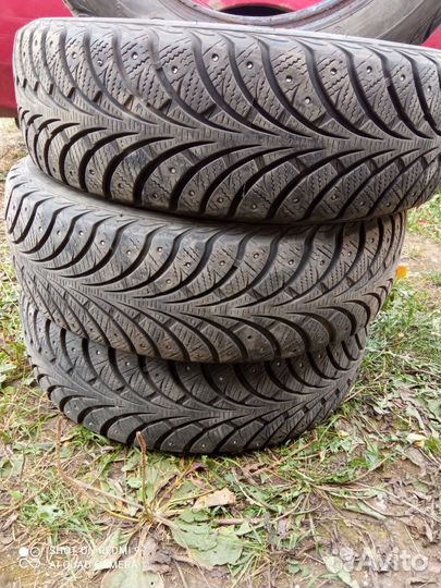 Sava Eskimo Stud 185/65 R15