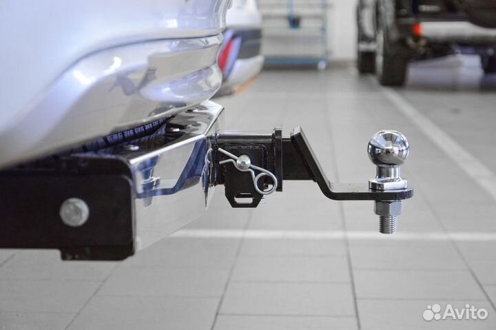 Фаркоп Mitsubishi Pajero Sport с 2016г., квадрат