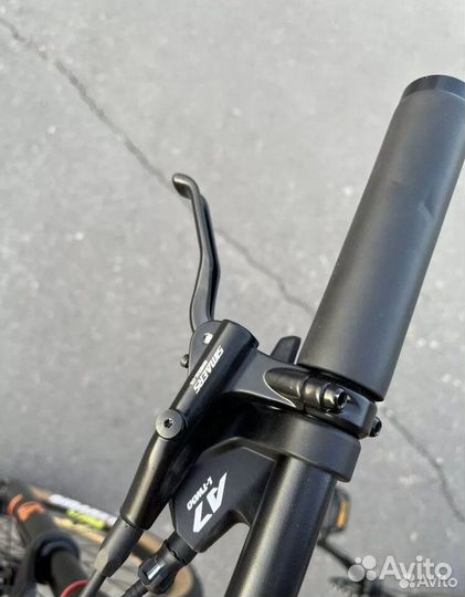 Велосипед алюминиевый кассета 10 TT060 R27,5/TT061