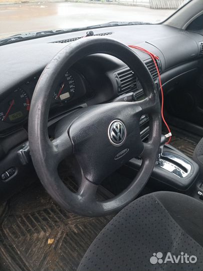 Volkswagen Passat 1.8 AT, 1999, 245 000 км