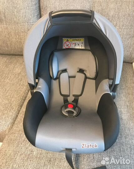 Детское автокресло от 0 до 13 кг (б\у 10дней)