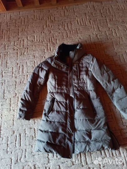 Пуховик женский демисезонный Zara