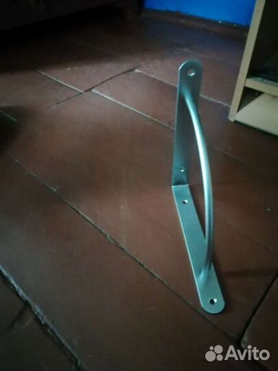 Подставка под фужеры и фрукты для барной стойки