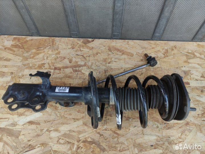 Стойка подвески передняя правая Toyota Blade