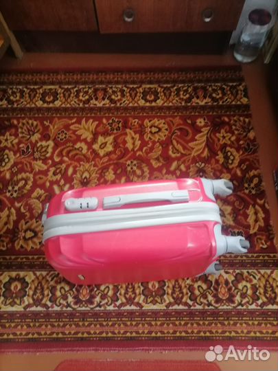 Чемодан в хорошем состоянии