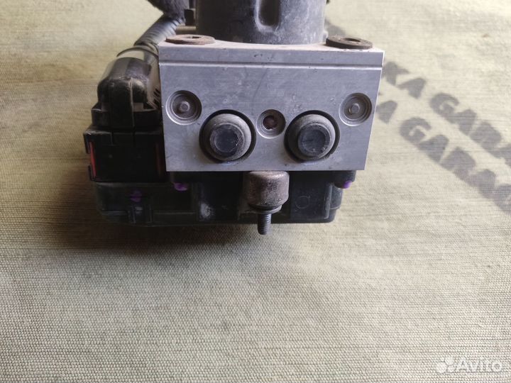 Блок ABC Honda Mobilio Spike GK1