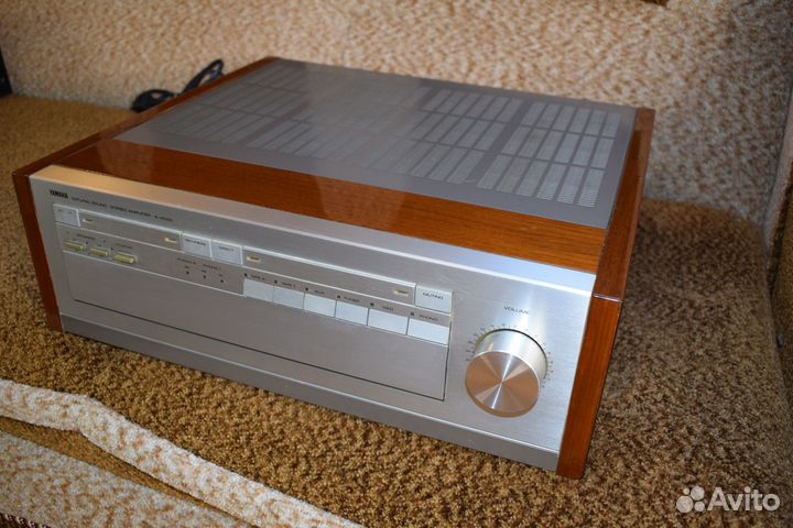 Усилитель Yamaha a-2000