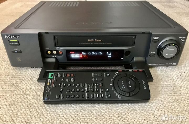 Видеомагнитофон. HI-Fi.Stereo.Sony SLV-X 821