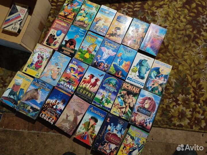 Видеокассеты детские мультфильмы 1990е