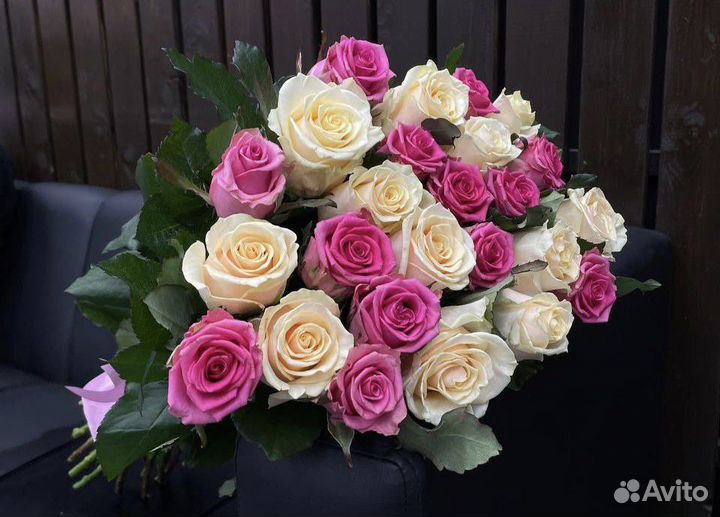 Розы оптом букет цветов 15 21 31 51 71 101