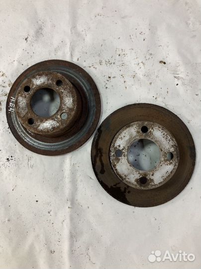 Тормозные диски задние Ауди 80 b4