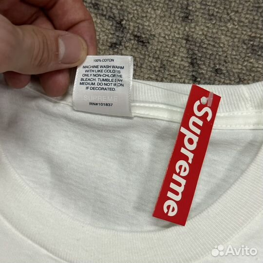 Футболка Supreme Pillows Tee