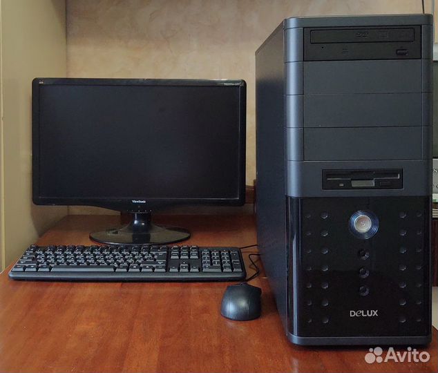 Компьютер Intel Core i5 в комплекте с монитором