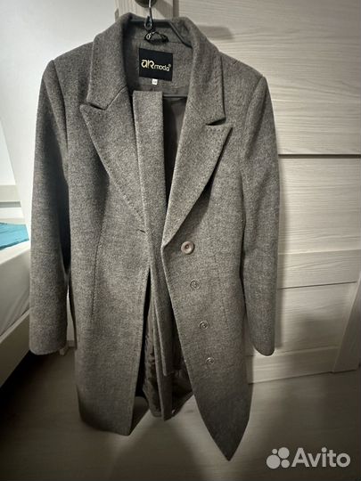 Пальто женское