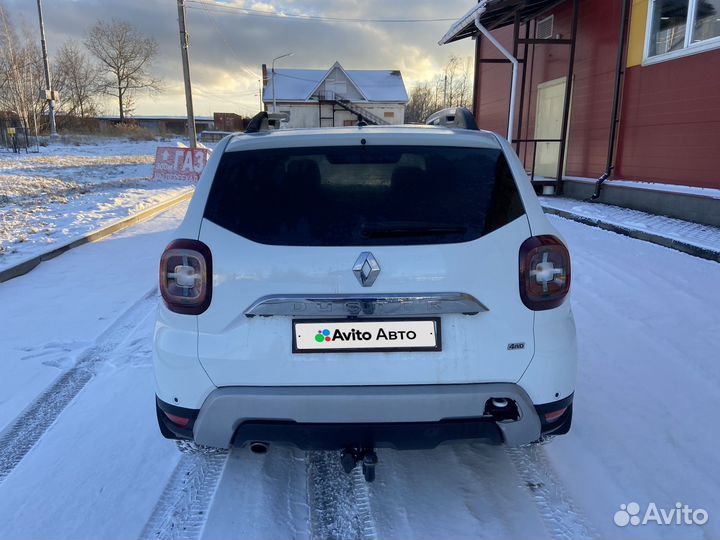 Renault Duster 1.3 МТ, 2021, битый, 105 000 км