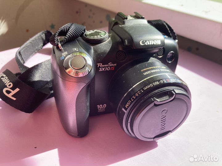 Зеркальный фотоаппарат canon