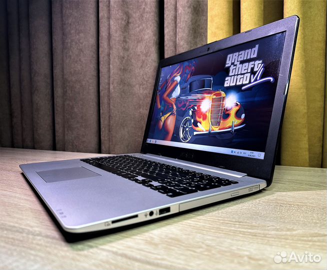 Игровой ноутбук asus/2видеокарты/4gb/500gb
