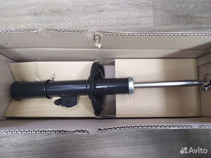 Амортизатор подвески лев перед Hyundai i20