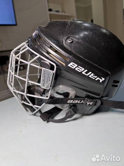 Хоккейный шлем bauer