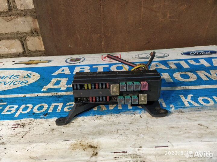 Блок предохранителей Nissan Maxima A33 00-06