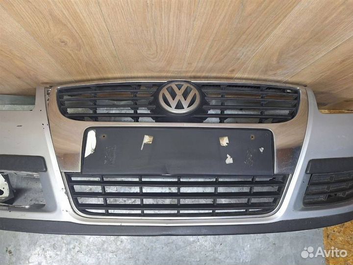 Бампер передний Volkswagen Passat
