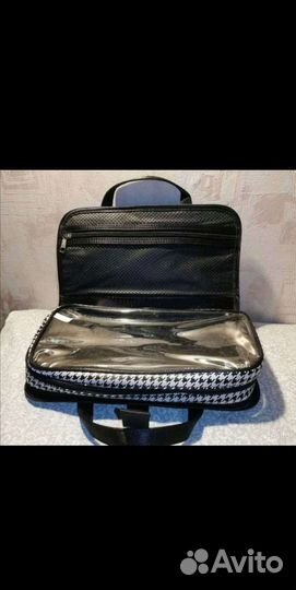 Косметичка дорожная женская