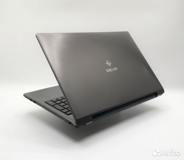Ноутбук dexp Aquilon